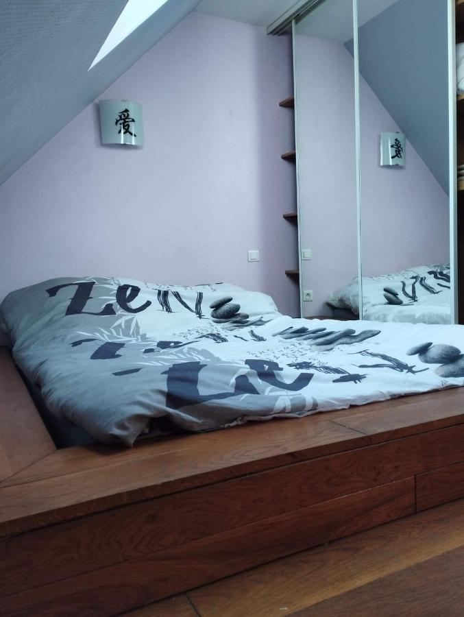 Charmante Petite Maison De Bourg Apartment Autry-le-Chatel Ngoại thất bức ảnh