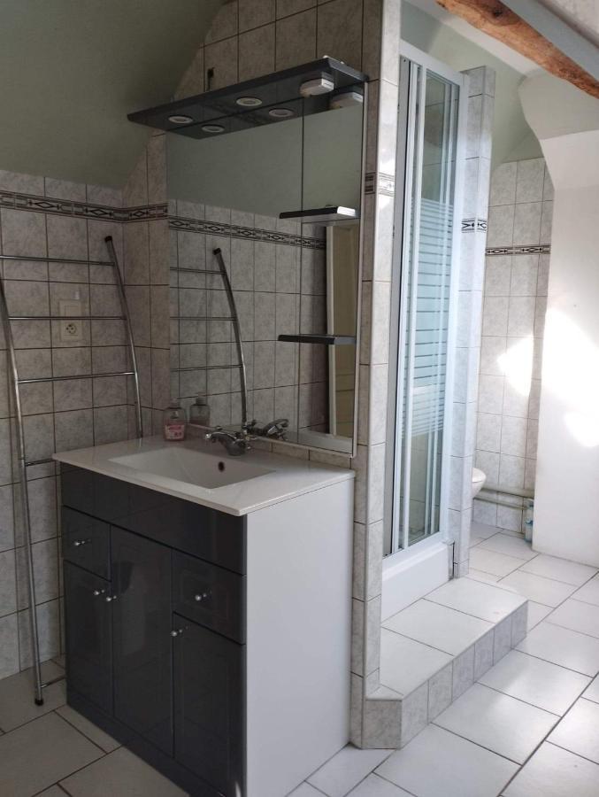 Charmante Petite Maison De Bourg Apartment Autry-le-Chatel Ngoại thất bức ảnh